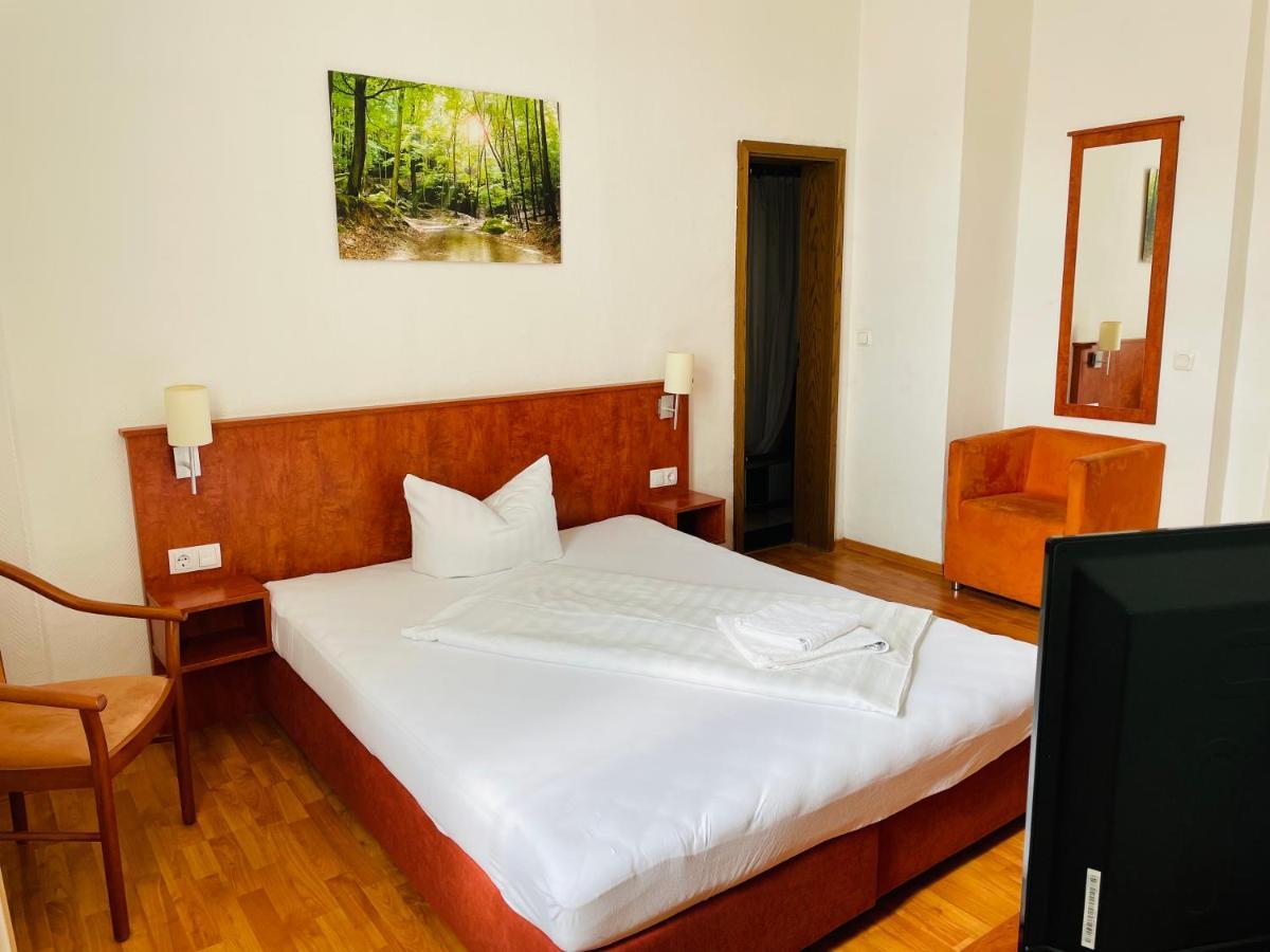 Hotel Am Ledermuseum Offenbach am Main Ngoại thất bức ảnh