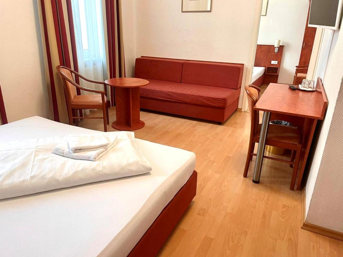 Hotel Am Ledermuseum Offenbach am Main Ngoại thất bức ảnh