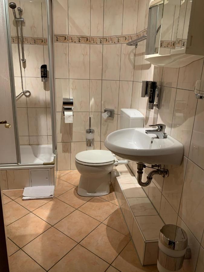 Hotel Am Ledermuseum Offenbach am Main Ngoại thất bức ảnh