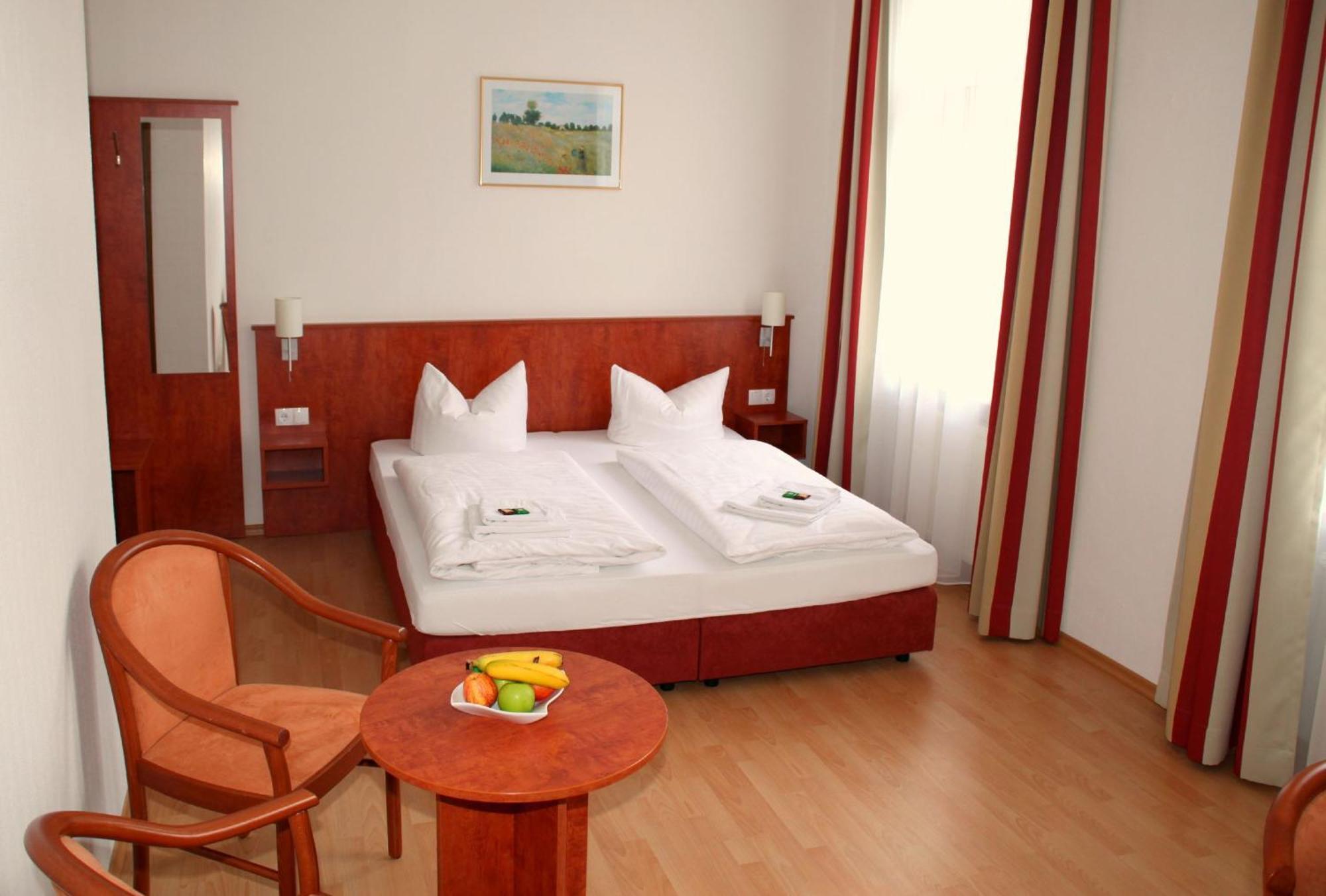 Hotel Am Ledermuseum Offenbach am Main Ngoại thất bức ảnh