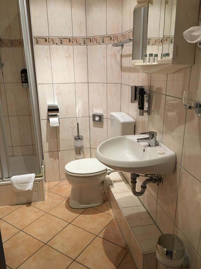 Hotel Am Ledermuseum Offenbach am Main Ngoại thất bức ảnh